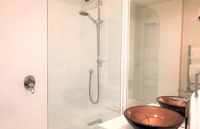 Distinctive Adjacent Two Lake View Townhouses - Foto 34