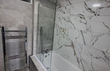 City Centre Semi-Detached-House - Foto 7