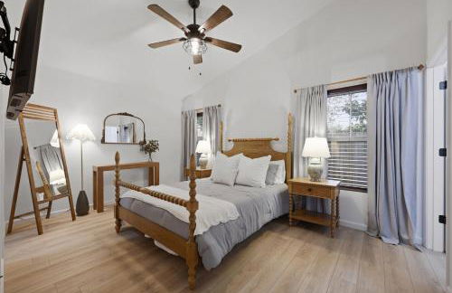 Cozy Coastal Cottage Minutes to Beach and Downtown - Foto 40