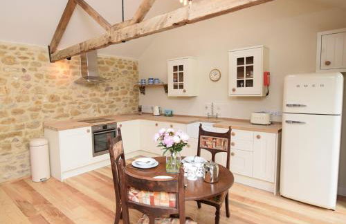 1 Bed in Stoke Abbott 50885 - Photo 6