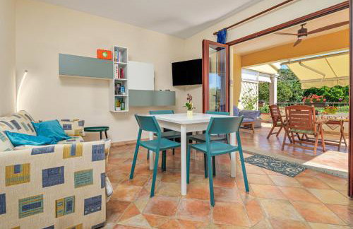 Agata verde con terrazza e giardino - Foto 2