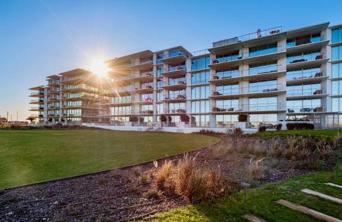 Bayline - Beachfront Bliss & Spa by Bedzy - Foto 72