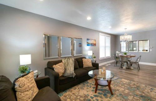 Updated Great Falls Home with Fire Pit - Photo 6