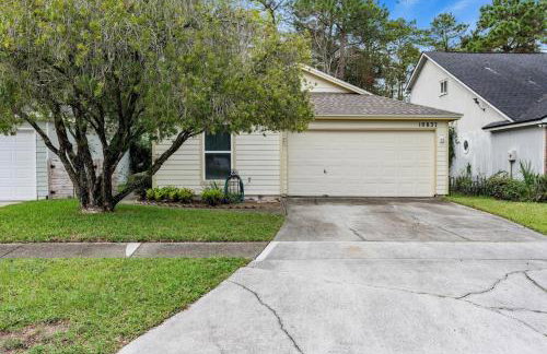 3br 2bath near Town Center - Photo 9