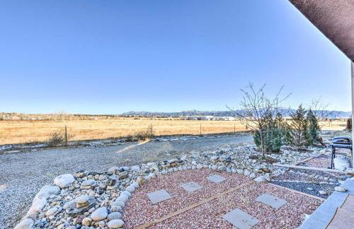 Modern Poncha Springs Townhome with Mtn Views! - Foto 26