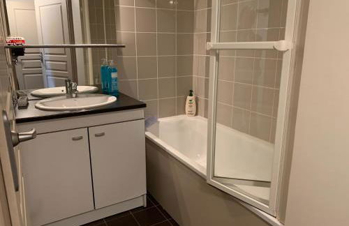 DUPLEX VUE MER - Parking sous sol - Plage 2 mn - 4 lits - Foto 27