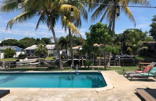 Modern Spanish Villa- Pool- By River-Tropical !!! - Photo 1