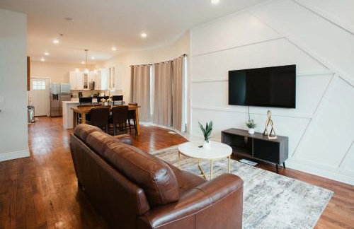 Chicago Brookfield Zoo Oasis - Families welcome! - Photo 1