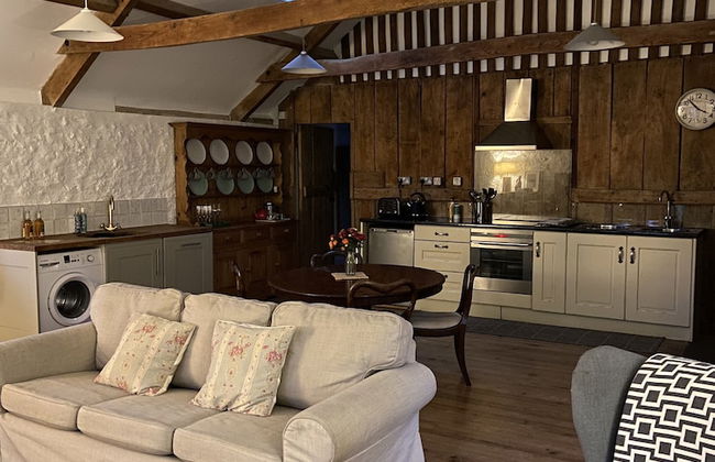 Beautiful Barn Conversion With Wood-burning Stove - Foto 10