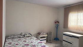 Casa espaçosa e arejada - Foto 1