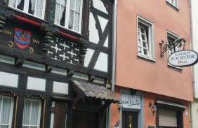 romantisch wohnen in der Altstadt von Linz am Rhein - Foto 1