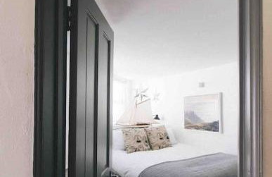 The Old Stores, Luxury beach side selfcatered holiday cottage above the beach - Foto 31