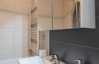 Flexible SelfCheckIns 32 - Zagreb - Garage - Electric vehicle ccharger - Big Loggia - New - Apartments Repinc 32 - Foto 14