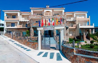 Thea Hotel - Studios & Suites - Photo 46