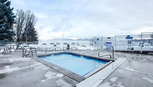 Garden City Condo with Pool Access by Bear Lake! - Photo 3