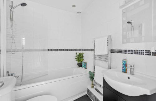 Luxury Holiday Apartments - Photo 11