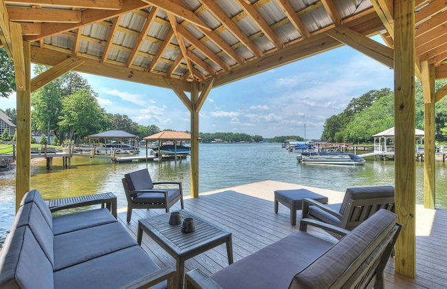 Dock Holiday by Avantstay Custom Home + New Dock - Foto 1