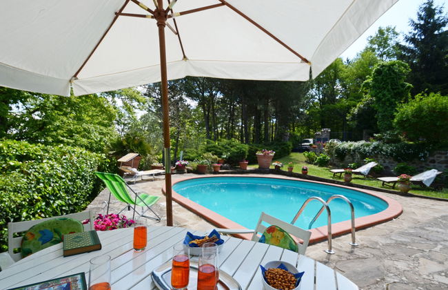 3 bedroom House in Piegaro with private pool and garden - Photo 2