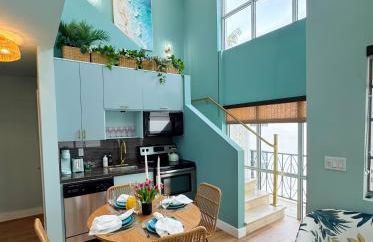 Fountain condo 2 story Pool BBQ Balcony - Photo 13