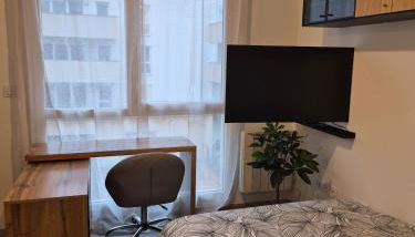 Studio avec parking privé - Proche écoles & hôpital - Valence - Foto 3