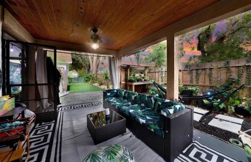 Zen Jungle House by Busch Gardens Sleeps 12 with Outdoor Games & Detached Play Space! - Foto 30