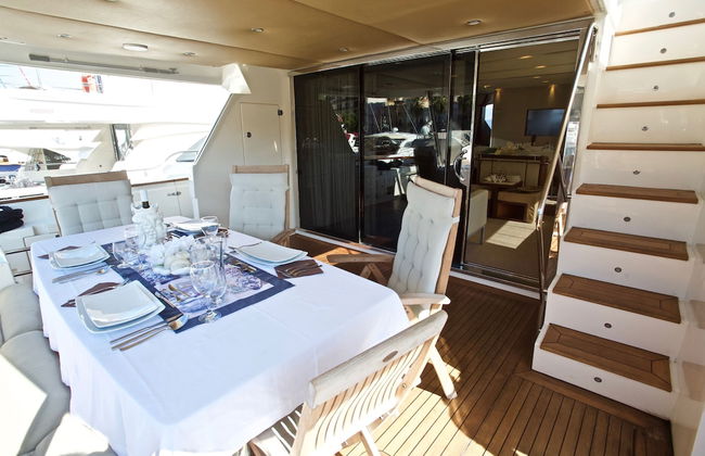 Italy Luxury Yacht Charter - Photo 27
