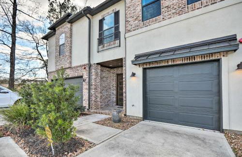Elegant Lake Conroe Townhome with Boat Slip! - Foto 28