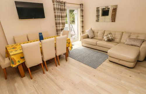 Charlecote House - Photo 6