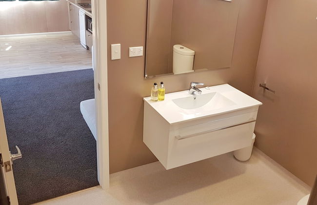 Martinborough TOP 10 Holiday Park - Photo 23