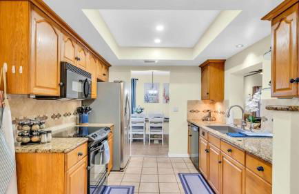 Dockside Paradise - Waterfront, Boat Dock, Swimming Pool and Spa - Foto 21