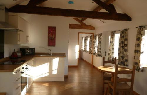White House Farm Cottages - Photo 8