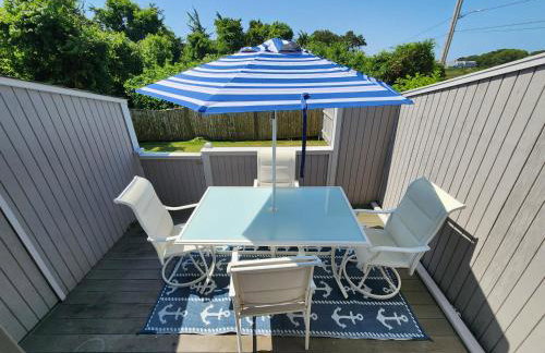 Spacious Oceanfront 3BR Condo with Private Beach in Ideal Hyannis Location - Photo 19