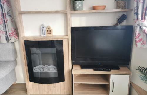 Cosy 3 Bedroom Beachfront Getaway in Mersea - Foto 3