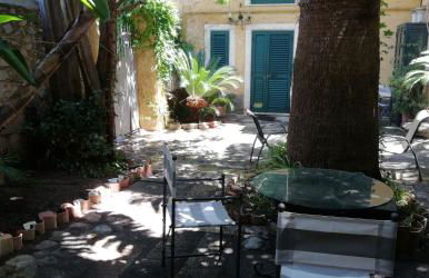 Villino with Garden - Photo 38