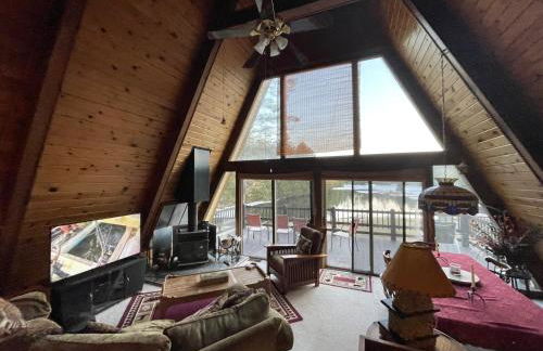 Chalet on Private Alderbrook Lake - Foto 6