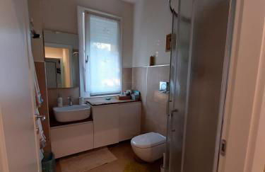 Nuova casa al lago con piscina - Foto 29