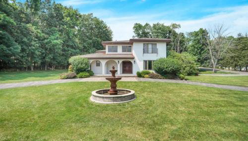 Mediterranean villa hot tub fire place•fire pit - Foto 2