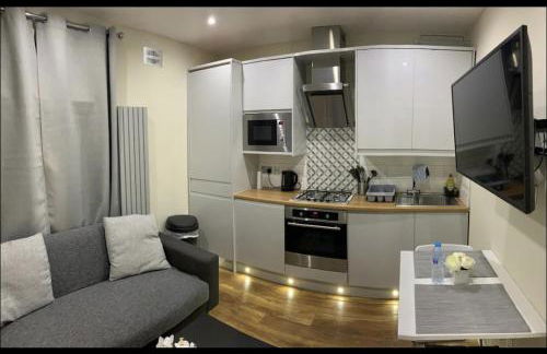 Charming 2-bed Apartment - Foto 6