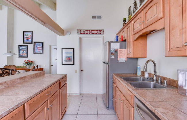 Waters Edge Vista HOA Pool & Pier Access - Foto 7