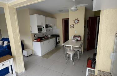 Apto Jurerê 2 quartos 400m da Praia - Foto 16