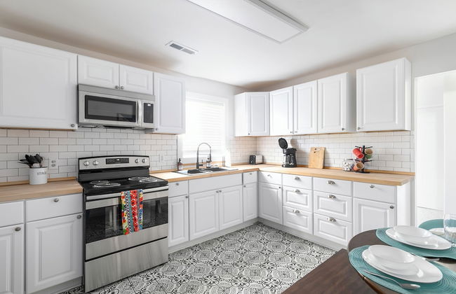 Near the Airport East Lake Craftsman - Foto 6