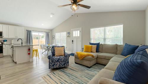 SunRay Cottage - Minutes to Downtown & Beaches - Foto 4