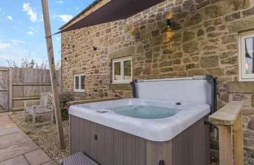 Cosy Home from Home, Private Hot tub, Sunset Views - Foto 7