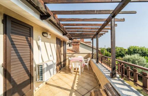 GuestHost - Visogliano Roomy Apt w Terrace near the Station - Foto 9