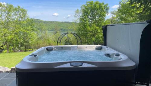 Seneca Lodge - Photo 3