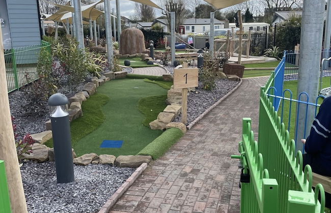 3-bed Caravan in Walton on the Naze - Photo 24