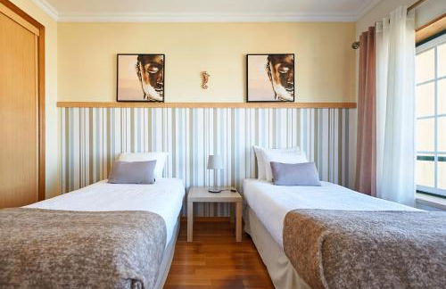 Ericeira Sunset Lifestyle I - Photo 19