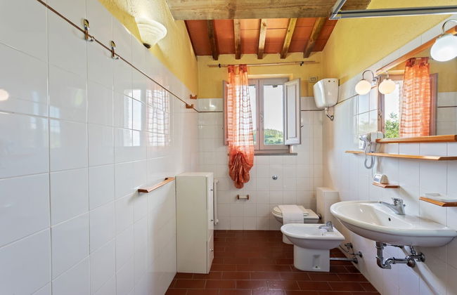 Rustic Holiday Home in Citta di Castello With Swimming Pool - Photo 58