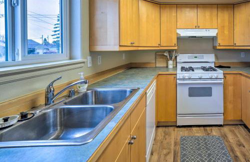 Anacortes Condo - Walk to Town, Marina, and Bay! - Photo 12