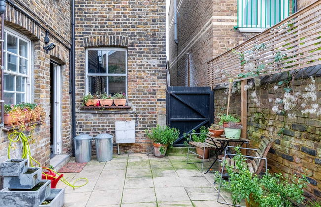 Trendy 2BD House 5 Mins From Willesden Junction! - Foto 26